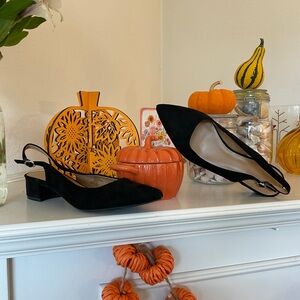 Banana Republic Factory Slingbacks